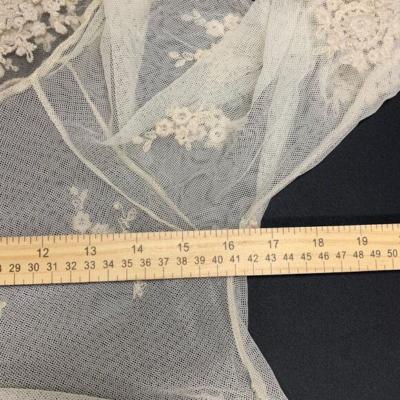 XCVI Womens‎ Mesh Floral Tunic Embroidered Sheer Beige Boho Fairy Cottage Core - Picture 11 of 13